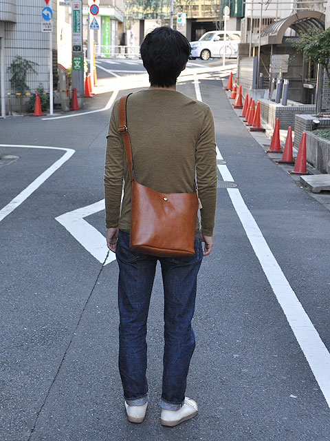 ショルダーバッグ 着用