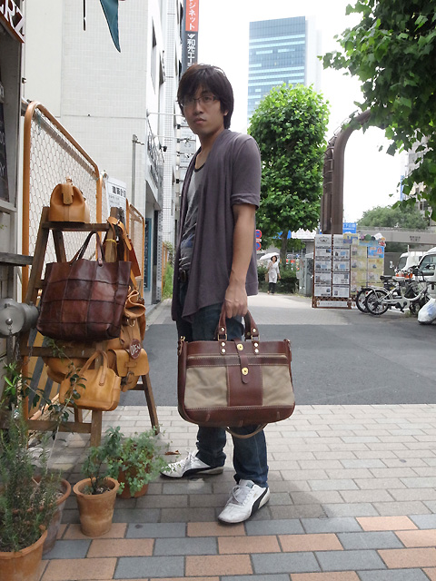 カメノコ2wayトート手持ち
