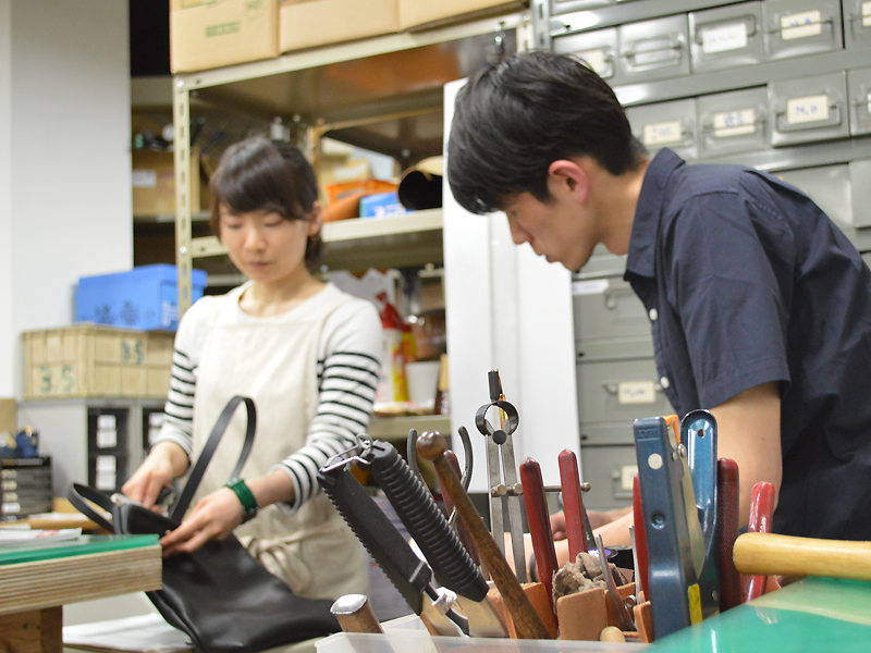考え中