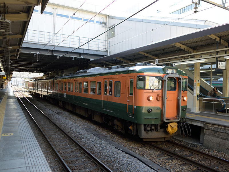 ローカル列車で群馬は水上へ