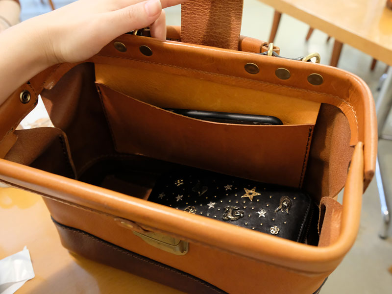 サンプルバックのブルドック 収納例