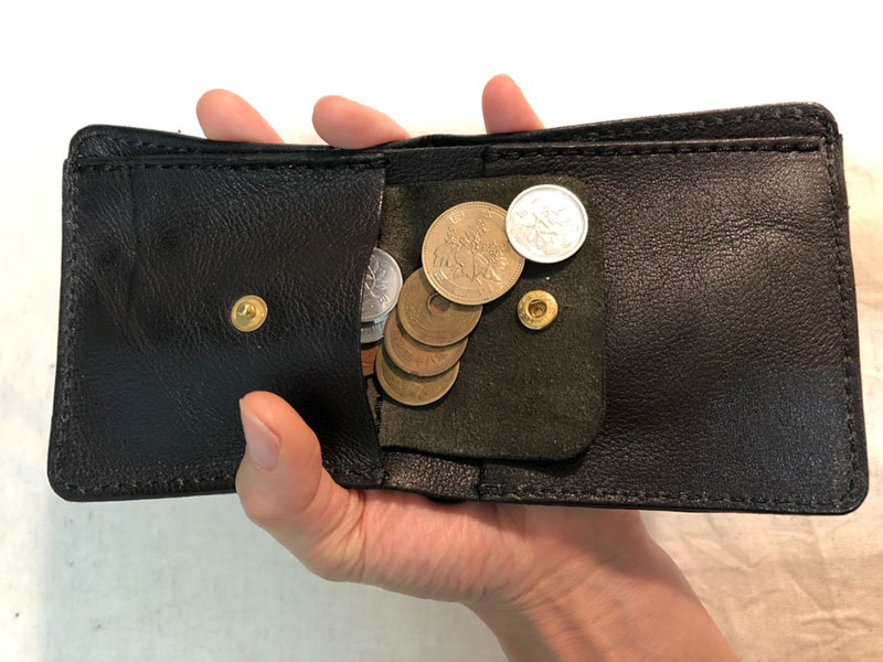 スリム財布 小銭取り出し