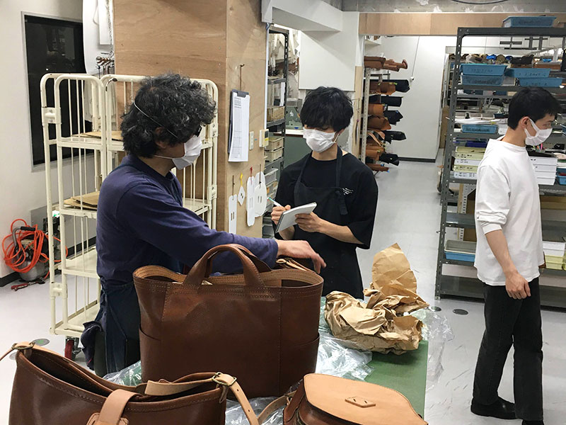 NETワイルド鞄 品評会4