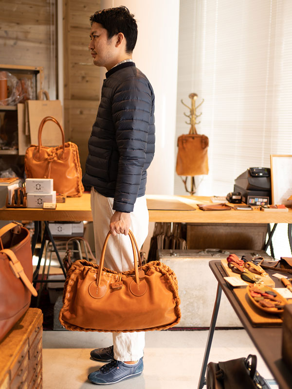 からげトート 横型着用