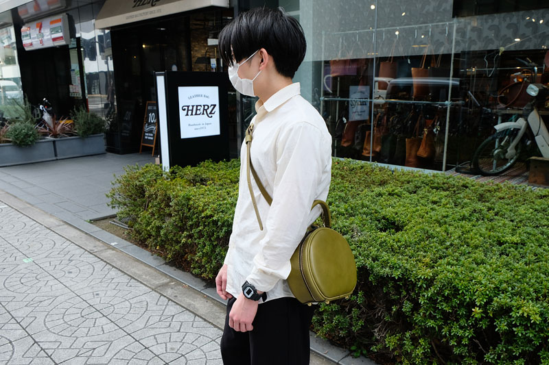 セリニバッグ メンズ斜め掛け