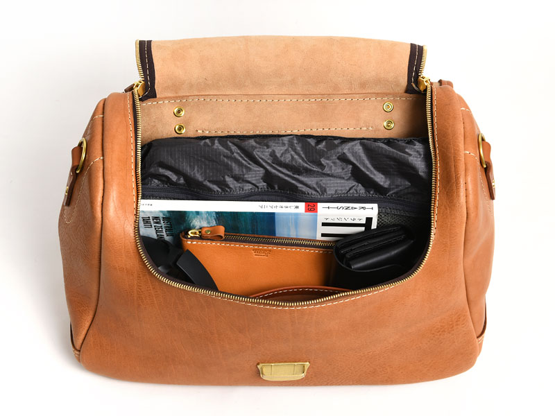 グランボッカボストン(CT-2302) 本体収納