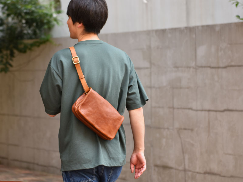 ボディバッグ(G-92) 着用2