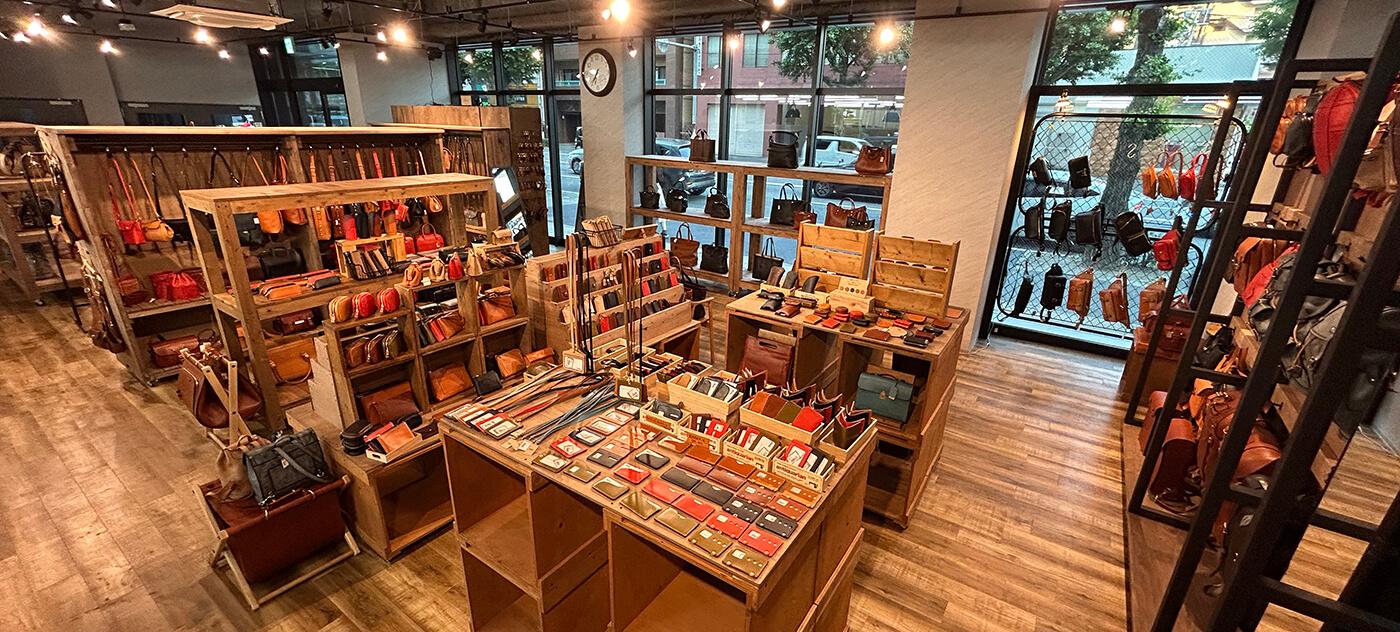 HERZ博多店　メイン1